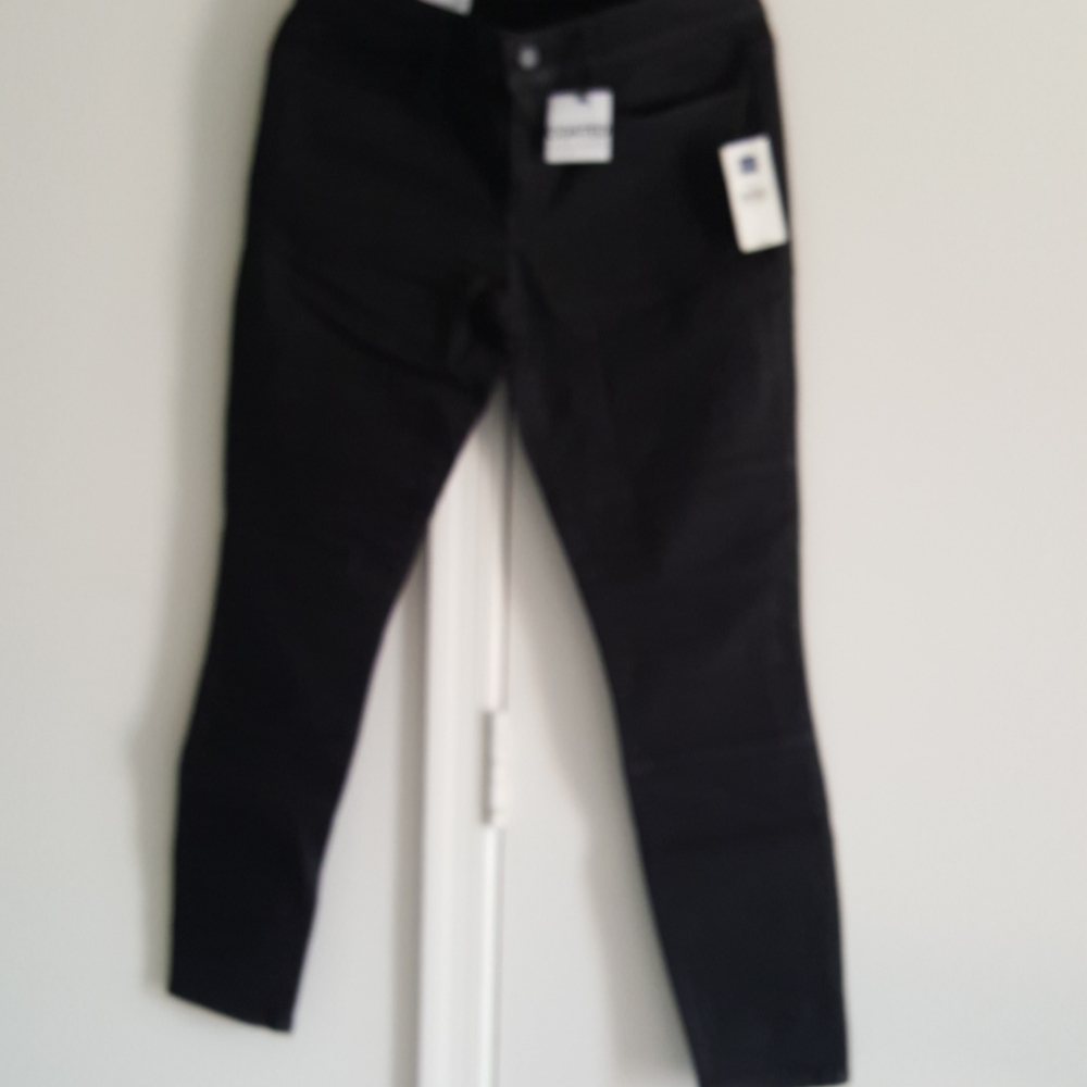 COPY - Coated shine..high waist.. jeans 36 inches top to bottom - 28 1/2 inch in